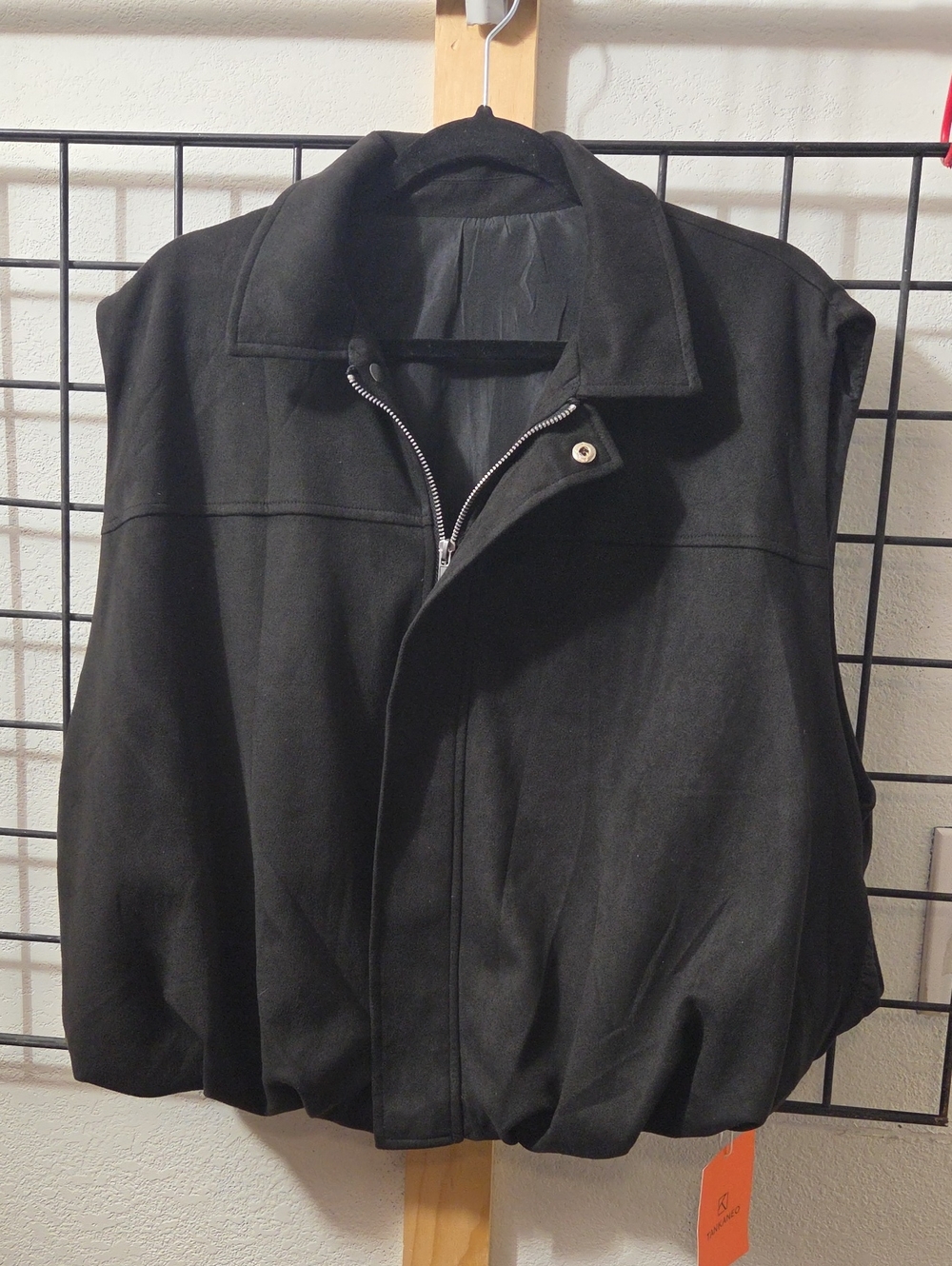 Women's Black Zip-Front Vest Jacket Lined Pit 24